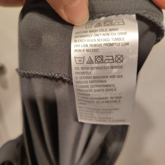 Susan Graver Everyday Gray Straight Leg Liquid Knit Pull-On Pants Sz XLP Travel - Picture 6 of 6